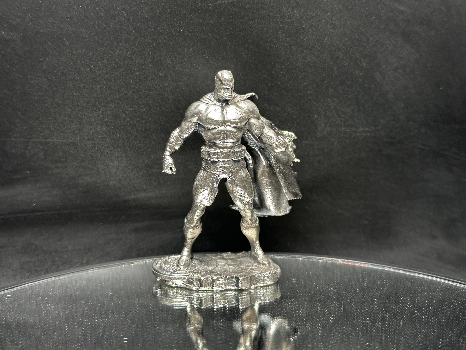 Batman Standing - Gold Spartan